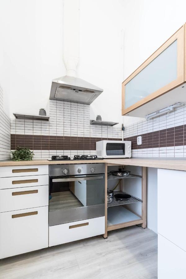 Adele'S Apartment Close To Danube And Fashion Street Budapest Esterno foto